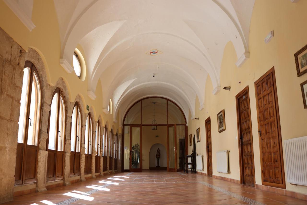 Hotel Monasterio De Tejeda Garaballa エクステリア 写真