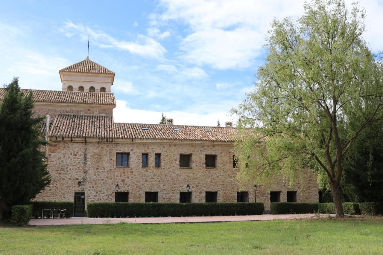 Hotel Monasterio De Tejeda Garaballa エクステリア 写真