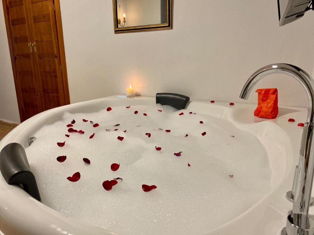 Hotel Monasterio De Tejeda Garaballa エクステリア 写真