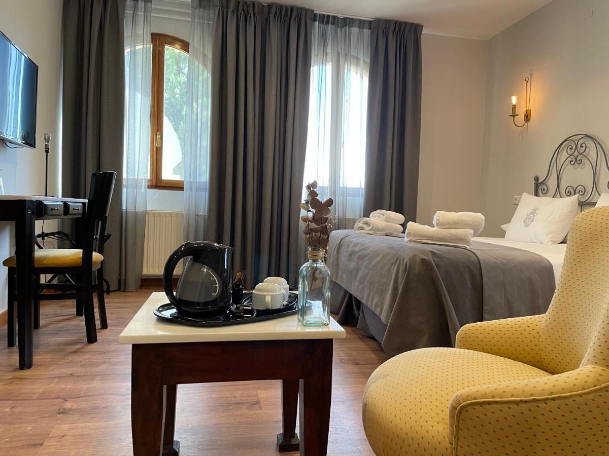 Hotel Monasterio De Tejeda Garaballa エクステリア 写真